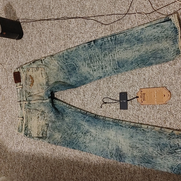 Limited edition Armani Jeans - Picture 2 of 3
